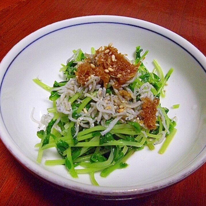 豆苗とじゃこの生姜醤油がけ